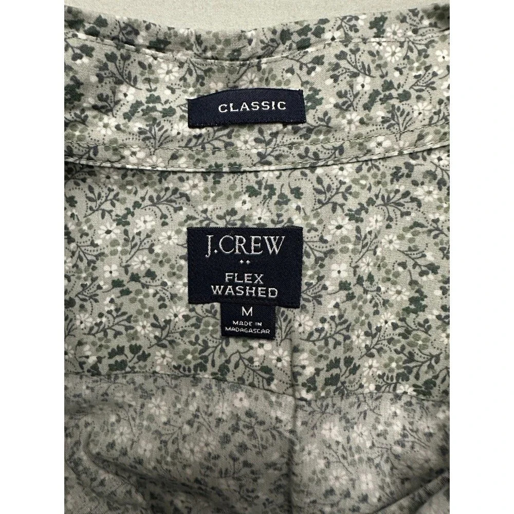 J Crew Flex Washed Floral Button Front Shirt Men Medium  Pale Green Long Sleeve